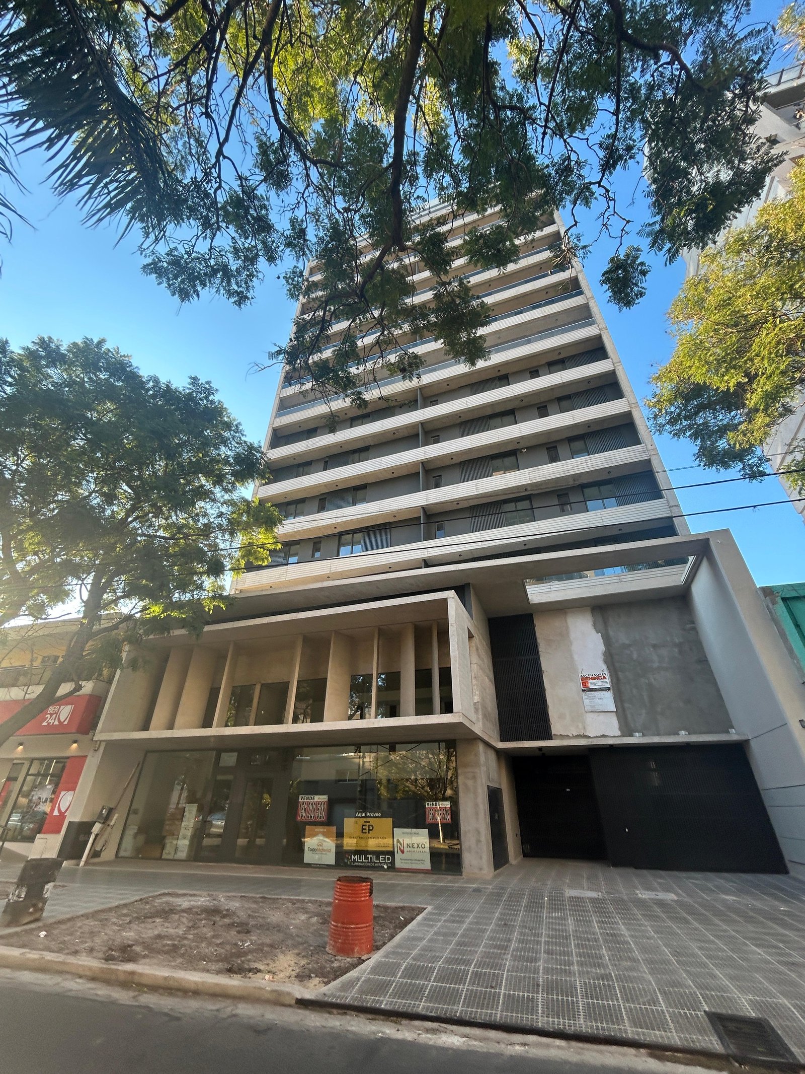 Obra de arquitectura Ing Thedy